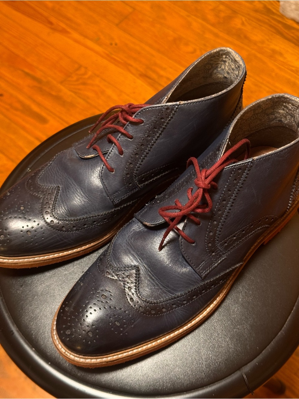 Gordon Rush Navy Leather Wingtip Chukka Boots with Red Laces